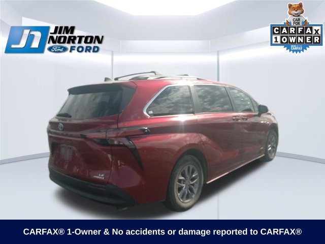 Used 2021 Toyota Sienna LE FWD image 10