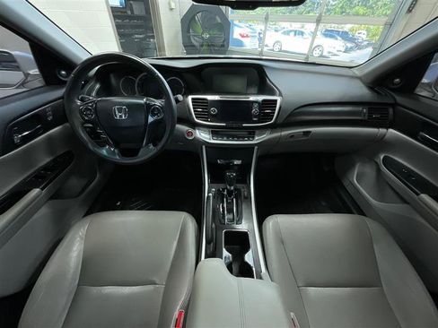 Used 2015 Honda Accord EX-L image 24
