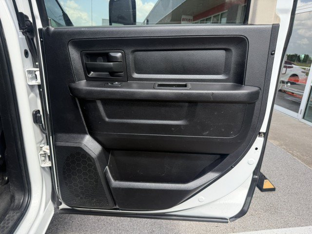Used 2017 RAM 4500 Tradesman w/ Chrome Appearance Group AWD/4WD image 23