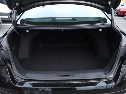 New 2026 Nissan Sentra SR image 7