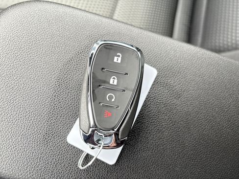 New 2026 Chevrolet Trax LT w/ Driver Confidence Package image 28