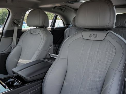 New 2025 Bentley Flying Spur Plug-In Hybrid image 21