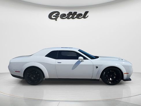 Used 2023 Dodge Challenger SRT Hellcat image 3