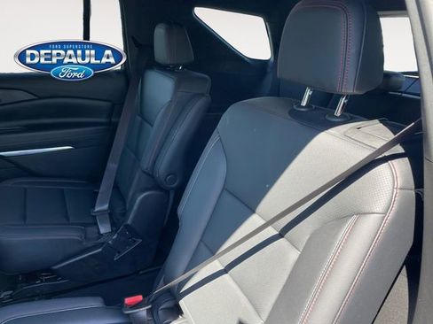 Used 2025 Chevrolet Traverse Z71 w/ Driver Confidence Package AWD/4WD image 17