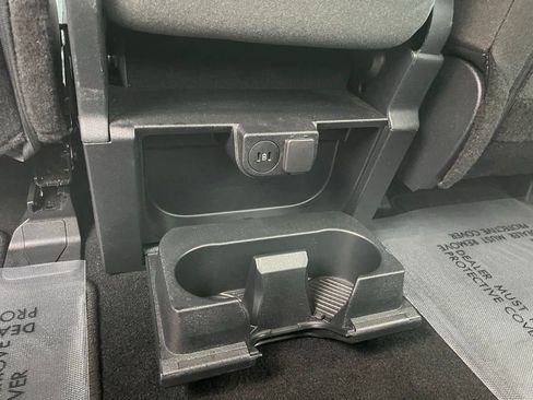 Used 2025 Ford F150 XLT w/ Equipment Group 301A Standard image 27