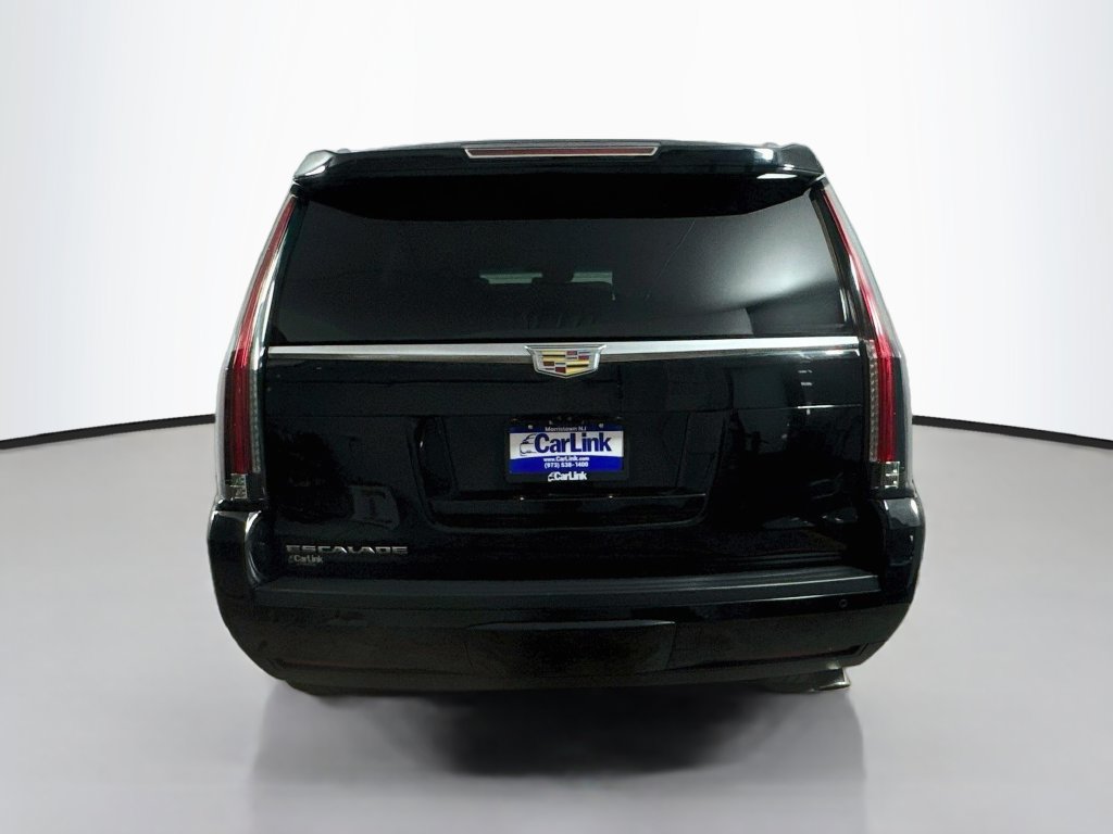 Used 2017 Cadillac Escalade Platinum AWD/4WD image 7