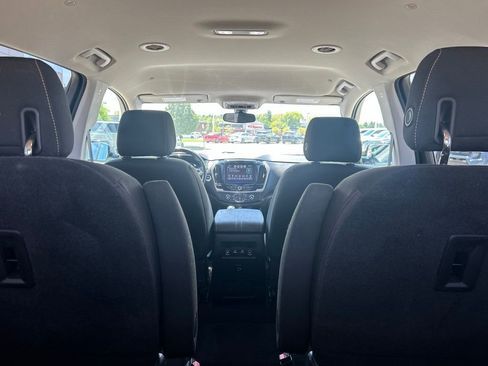Used 2018 Chevrolet Traverse LT FWD image 8