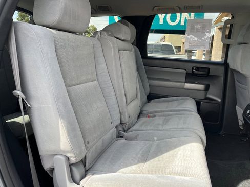 Used 2014 Toyota Sequoia SR5 image 37