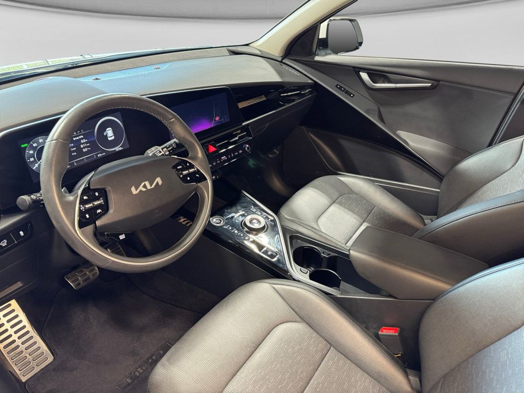 Used 2023 Kia Niro Wave FWD image 18