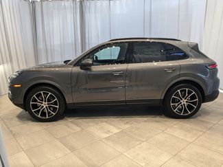 Certified 2025 Porsche Cayenne video 2