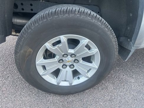 Used 2018 Chevrolet Colorado LT image 10