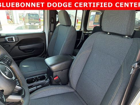 Used 2024 Jeep Wrangler Sport S image 13