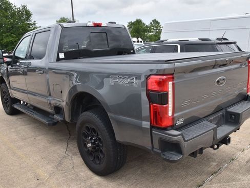 Certified 2025 Ford F250 Lariat w/ Black Appearance Package AWD/4WD image 9