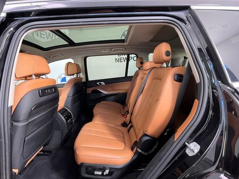 Used 2019 BMW X7 xDrive50i AWD/4WD image 15
