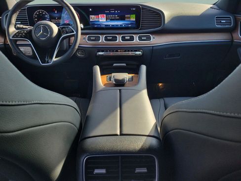 Certified 2026 Mercedes-Benz GLE 450 4MATIC image 17