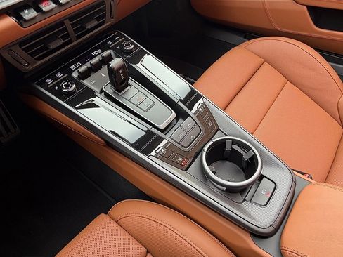 New 2026 Porsche 911 Carrera 4S image 17