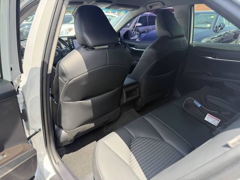 Used 2023 Toyota Camry LE FWD image 15