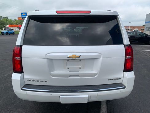 Used 2019 Chevrolet Suburban Premier AWD/4WD image 4