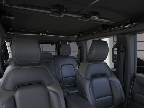 New 2026 Ford Bronco Outer Banks AWD/4WD image 12