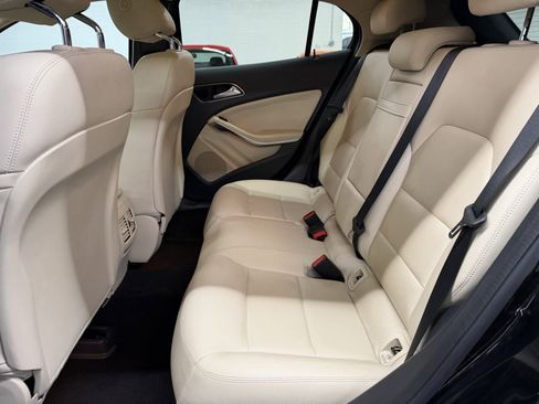Used 2015 Mercedes-Benz GLA 250 4MATIC image 20