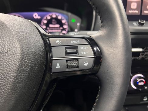 Used 2025 Honda Accord Touring image 16