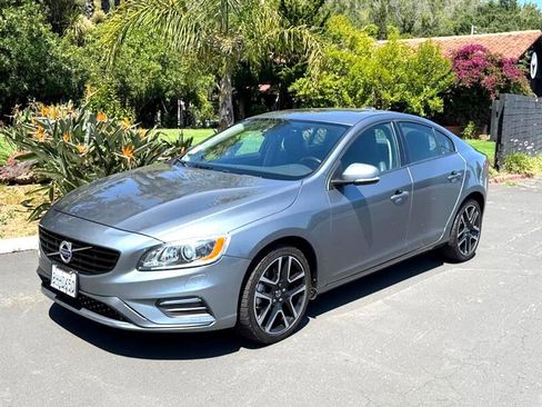 Used 2018 Volvo S60 T5 Dynamic w/ Vision Package image 1