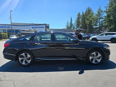 Used 2018 Honda Accord EX-L image 10