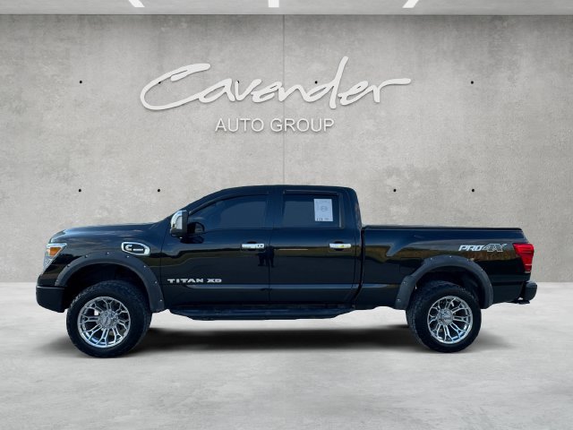 Used 2018 Nissan Titan PRO-4X w/ Pro-4x Convenience Package AWD/4WD image 13