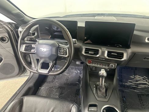 Used 2026 Ford Mustang Premium RWD image 15