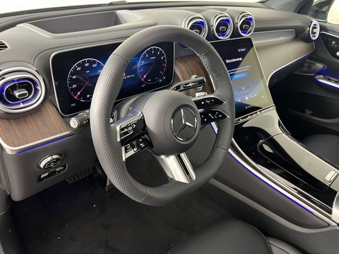 New 2026 Mercedes-Benz GLC 300 4MATIC image 18