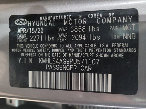 Used 2023 Hyundai Elantra SEL w/ Convenience Package FWD image 33