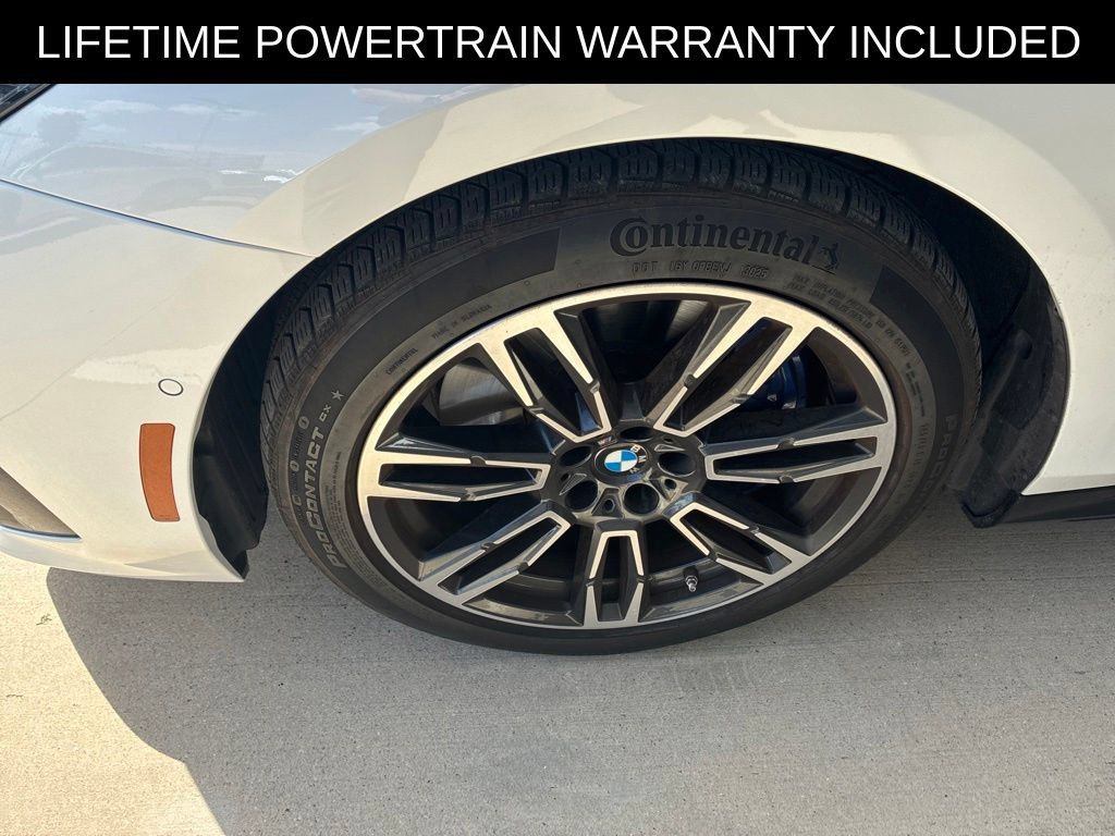 Used 2026 BMW 540i xDrive AWD/4WD image 4