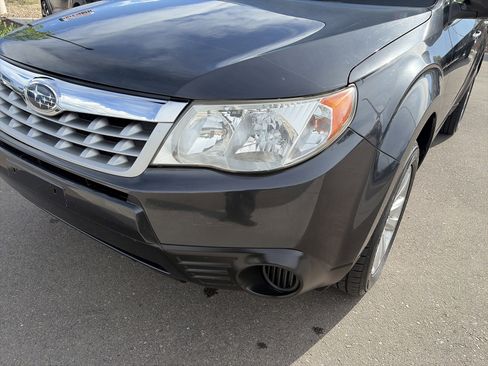 Used 2011 Subaru Forester 2.5X Premium AWD/4WD image 30