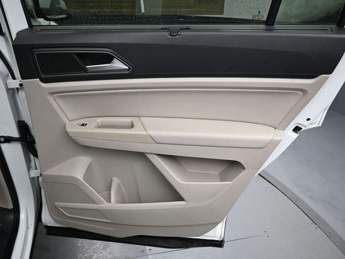 Used 2019 Volkswagen Atlas SEL image 34