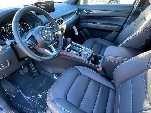New 2025 MAZDA CX-5 Signature image 16