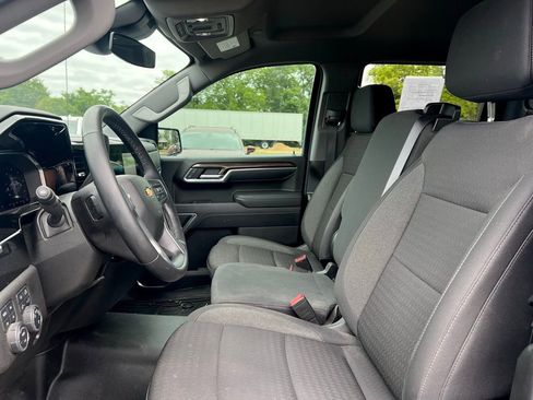 Used 2026 Chevrolet Silverado 1500 LT w/ Z71 Off-Road Package AWD/4WD image 4