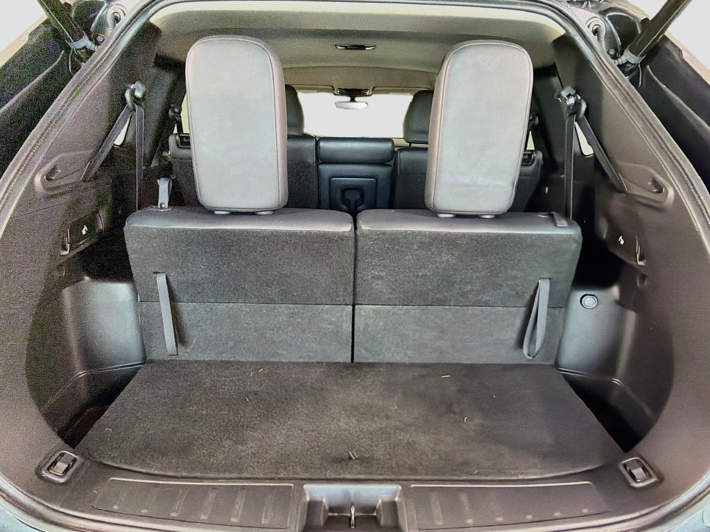 Used 2025 Mitsubishi Outlander SE FWD image 29