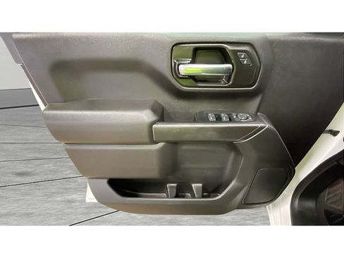 Used 2023 Chevrolet Silverado 1500 Custom AWD/4WD image 10