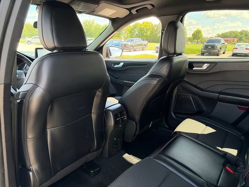 Used 2023 Ford Escape ST-Line AWD/4WD image 26