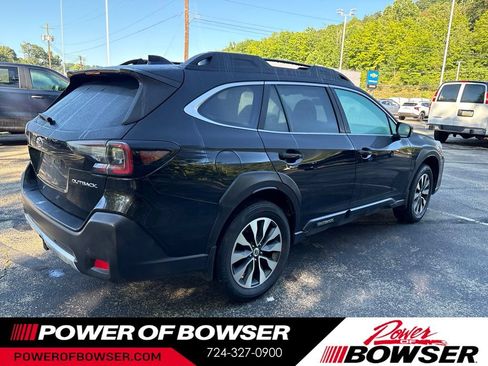 Used 2023 Subaru Outback Limited AWD/4WD image 5