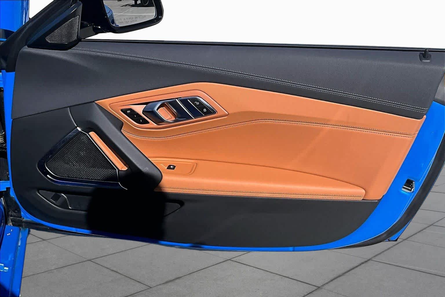 Used 2022 BMW Z4 sDrive30i w/ M Sport Package RWD image 21