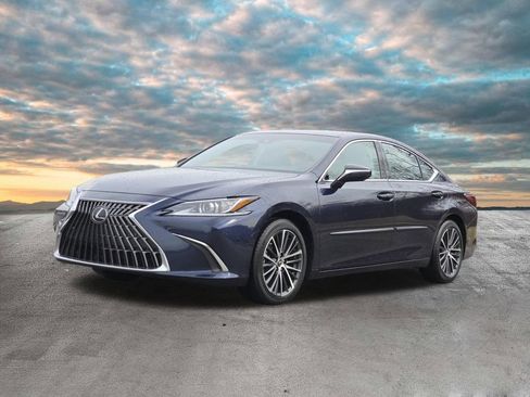 Used 2023 Lexus ES 350 w/ Premium Package image 4