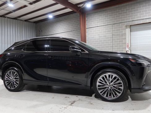Used 2024 Lexus RX 450h AWD w/ Convenience Package image 7