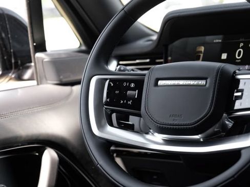 New 2026 Land Rover Range Rover Long Wheelbase SE AWD/4WD image 19