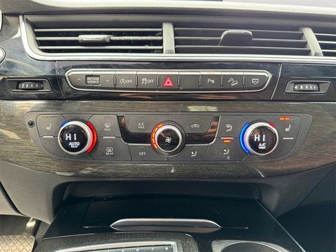 Used 2018 Audi Q7 3.0T Premium image 22