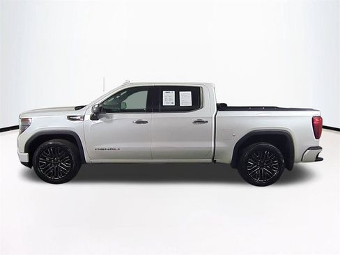 Used 2022 GMC Sierra 1500 Denali Ultimate image 8