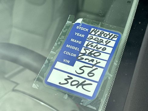 Used 2024 Volvo S60 B5 Core image 26