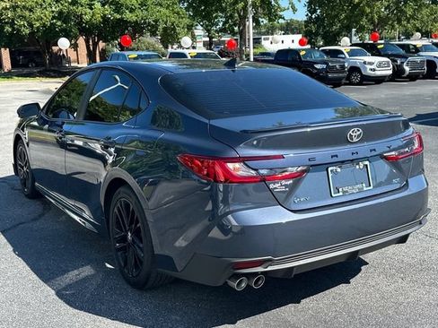 Used 2026 Toyota Camry SE w/ Convenience Package FWD image 5