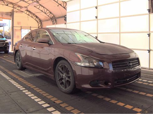 Used 2011 Nissan Maxima 3.5 S image 2