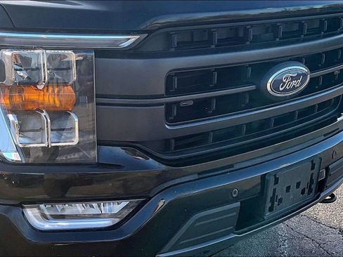 Used 2021 Ford F150 Lariat w/ Max Trailer Tow Package image 32